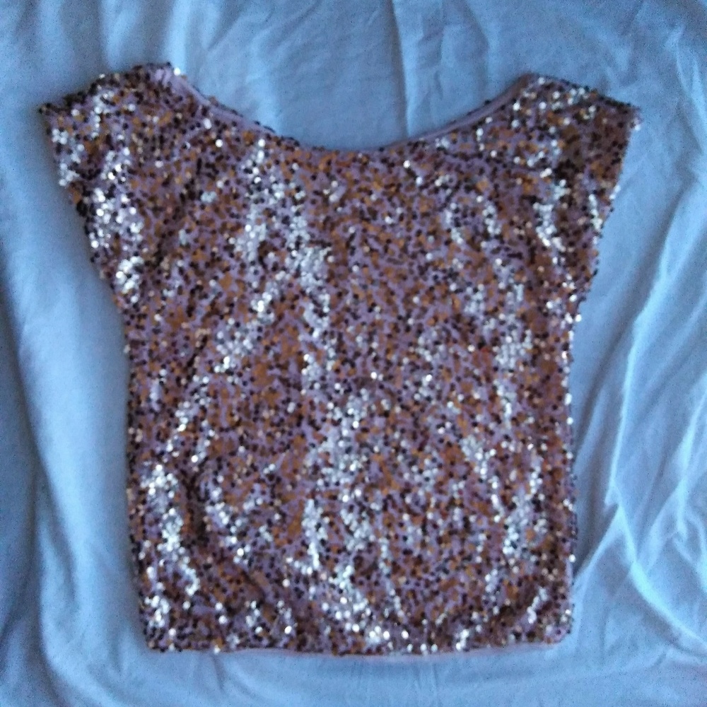 PINK SEQUIN TOP